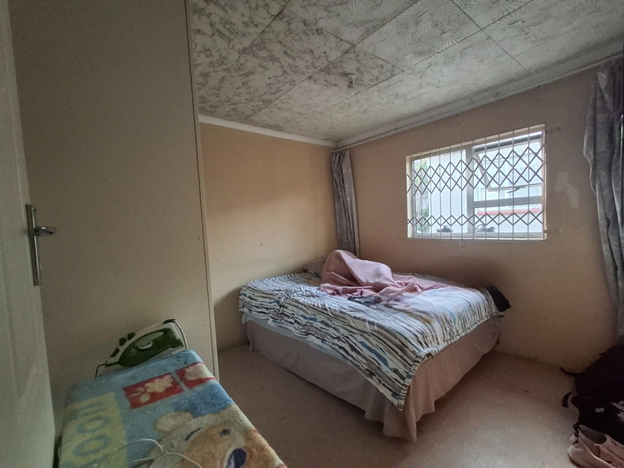 5 Bedroom Property for Sale in Mdantsane Eastern Cape